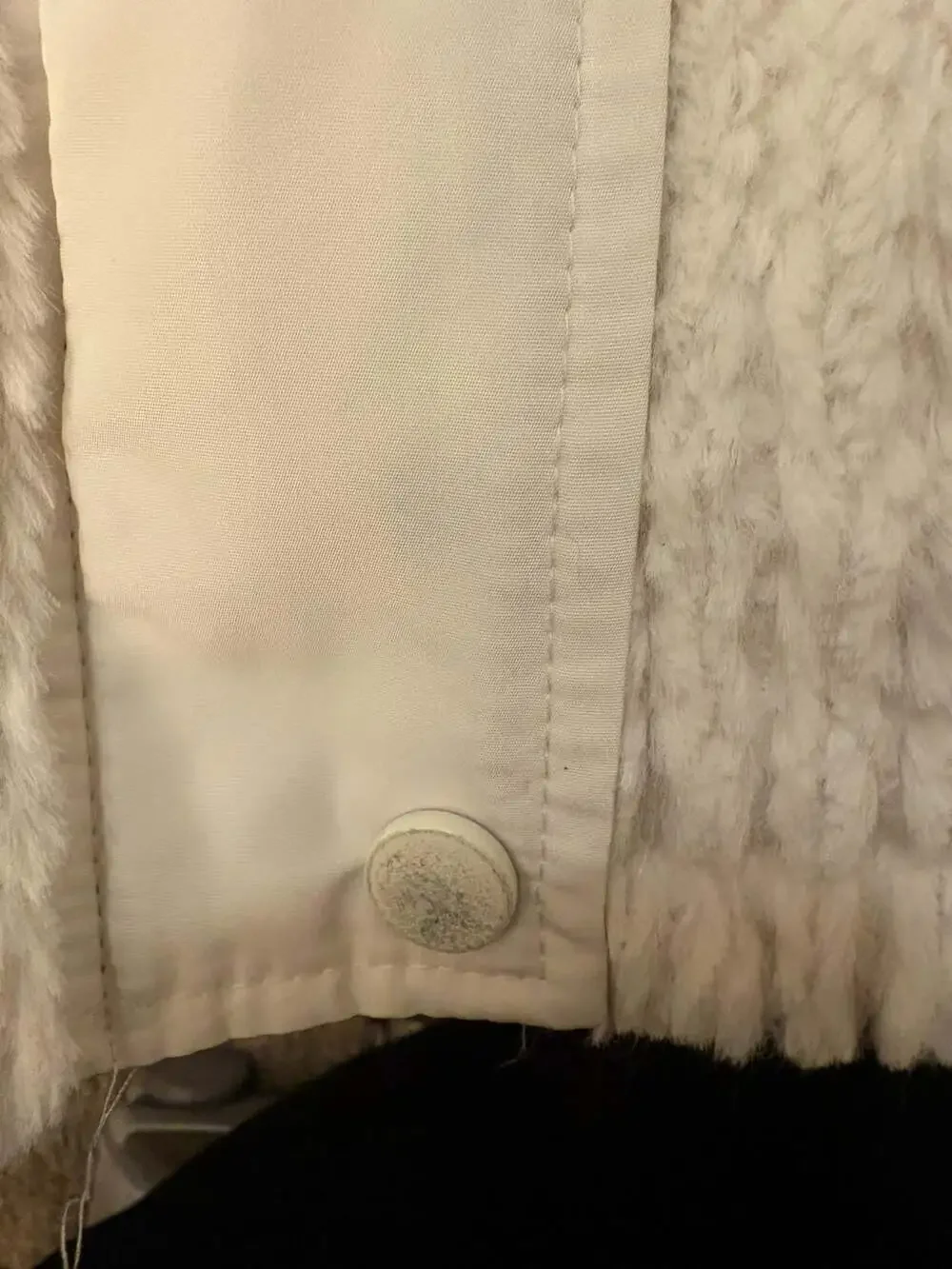 BKE Women's Cream Faux Fur Hooded Vest